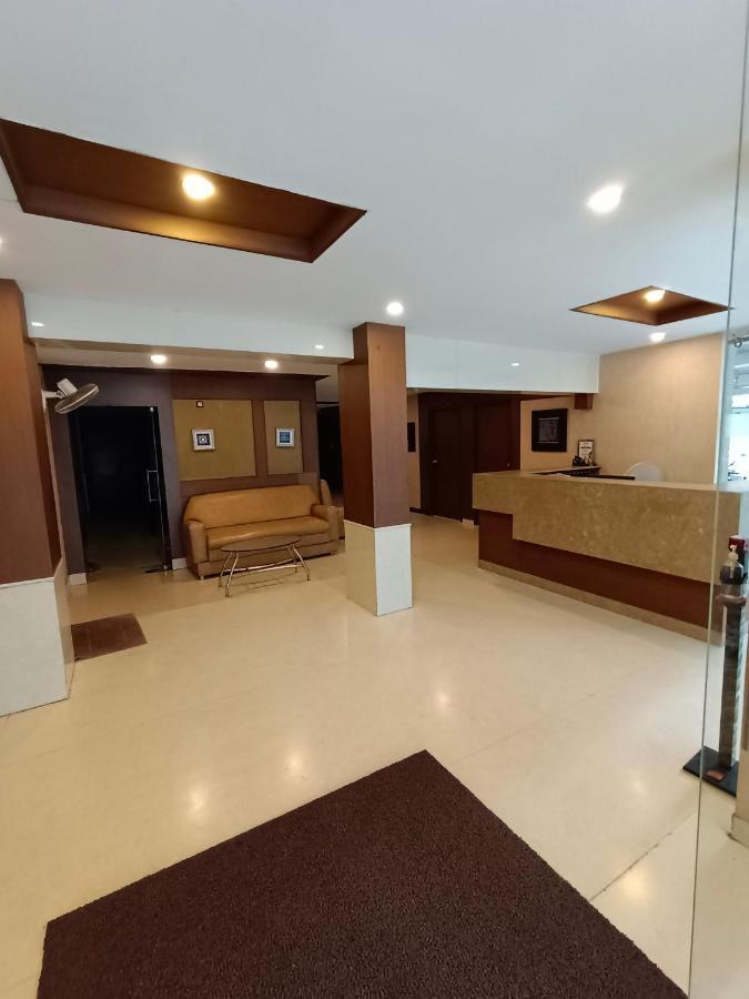 Hotel A P Coimbatore Bagian luar foto
